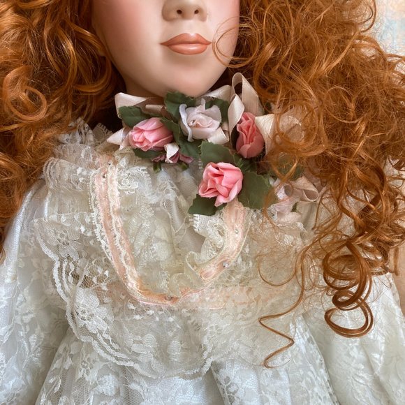 RARE 📌 RUSTIE "MONICA" A RED HAIR PORCELAIN DOLL WHITE DRESS GEMS #352 - Picture 6 of 16